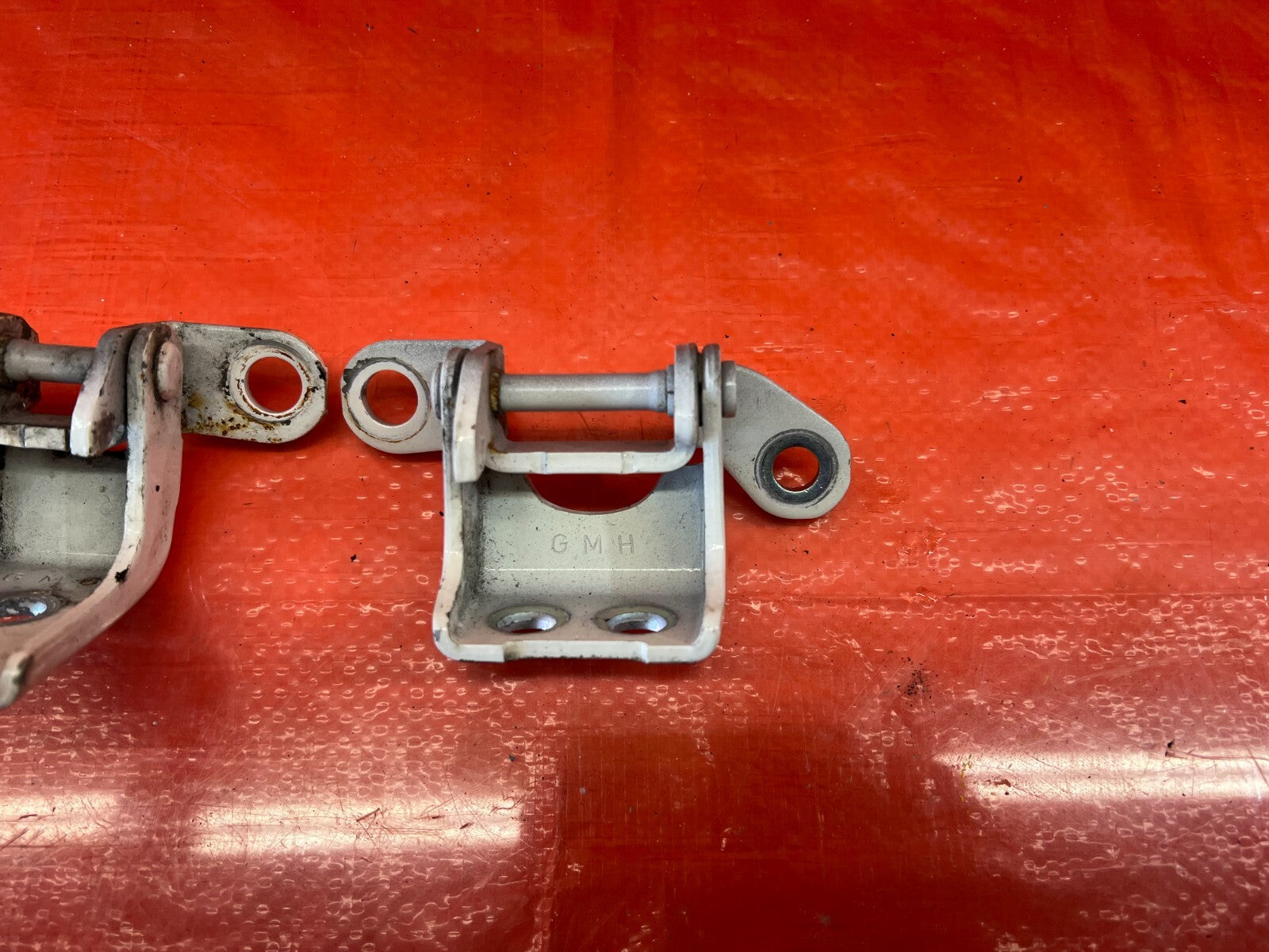 09 14 ACURA TSX   PASSENGER RIGHT REAR DOOR HINGE SET UPPER LOWER   OEM #1584