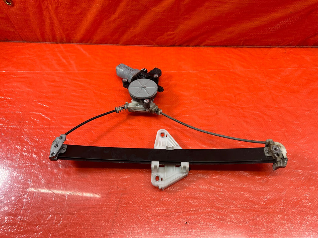 04 08 ACURA TSX   DRIVER LEFT REAR   WINDOW REGULATOR W/ MOTOR   OEM #20515
