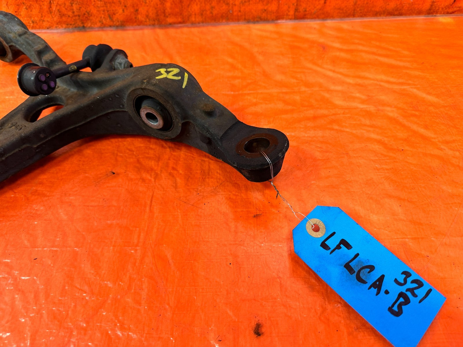 09 14 ACURA TSX   LEFT FRONT SPINDLE KNUCKLE HUB UPPER LOWER CONTROL ARM 32112