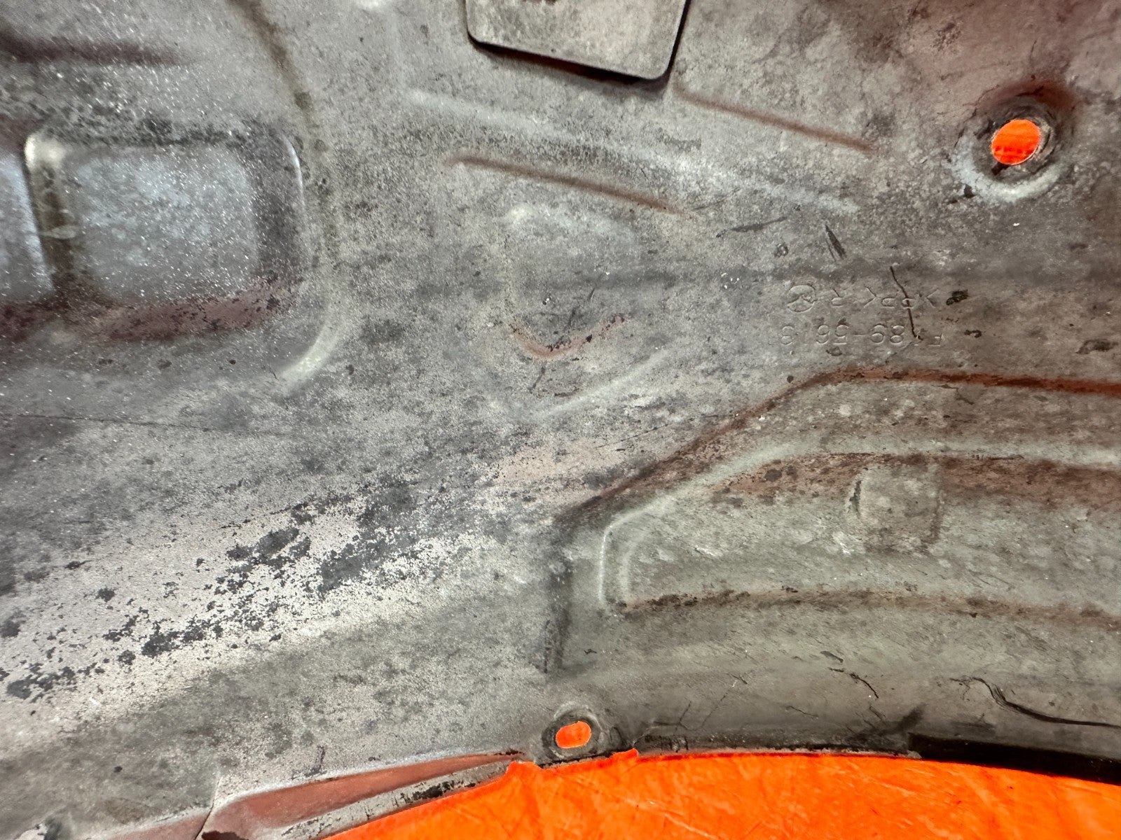09 11 MAZDA RX8 RX 8   FENDER LINER SPLASH SHIELD   RIGHT FRONT   OEM 30312