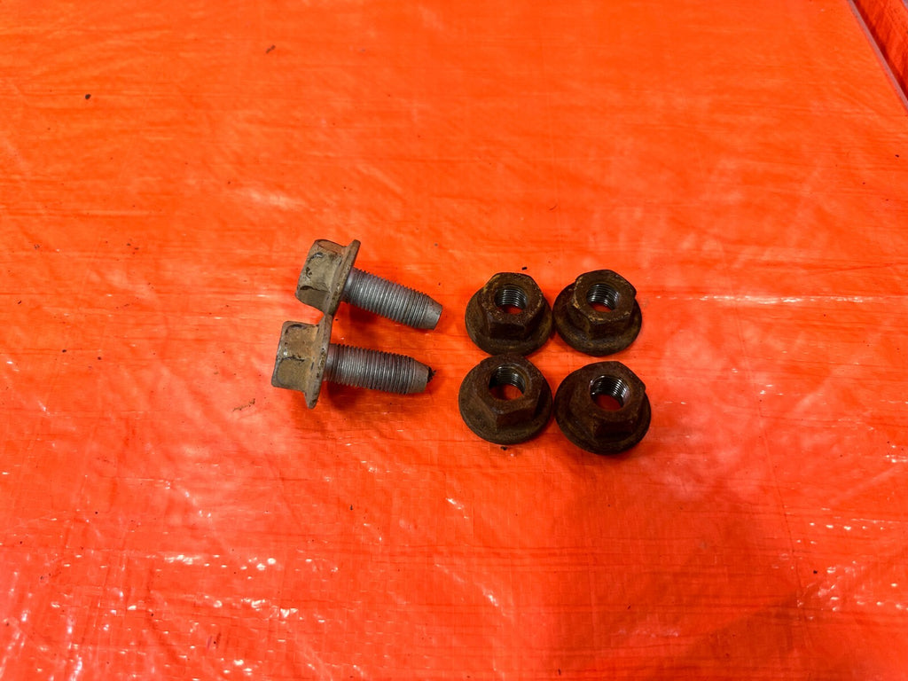 90 93 MAZDA MX 5 MIATA   REAR SUBFRAME CROSSMEMBER CARRIER BOLTS   OEM #267 OE0