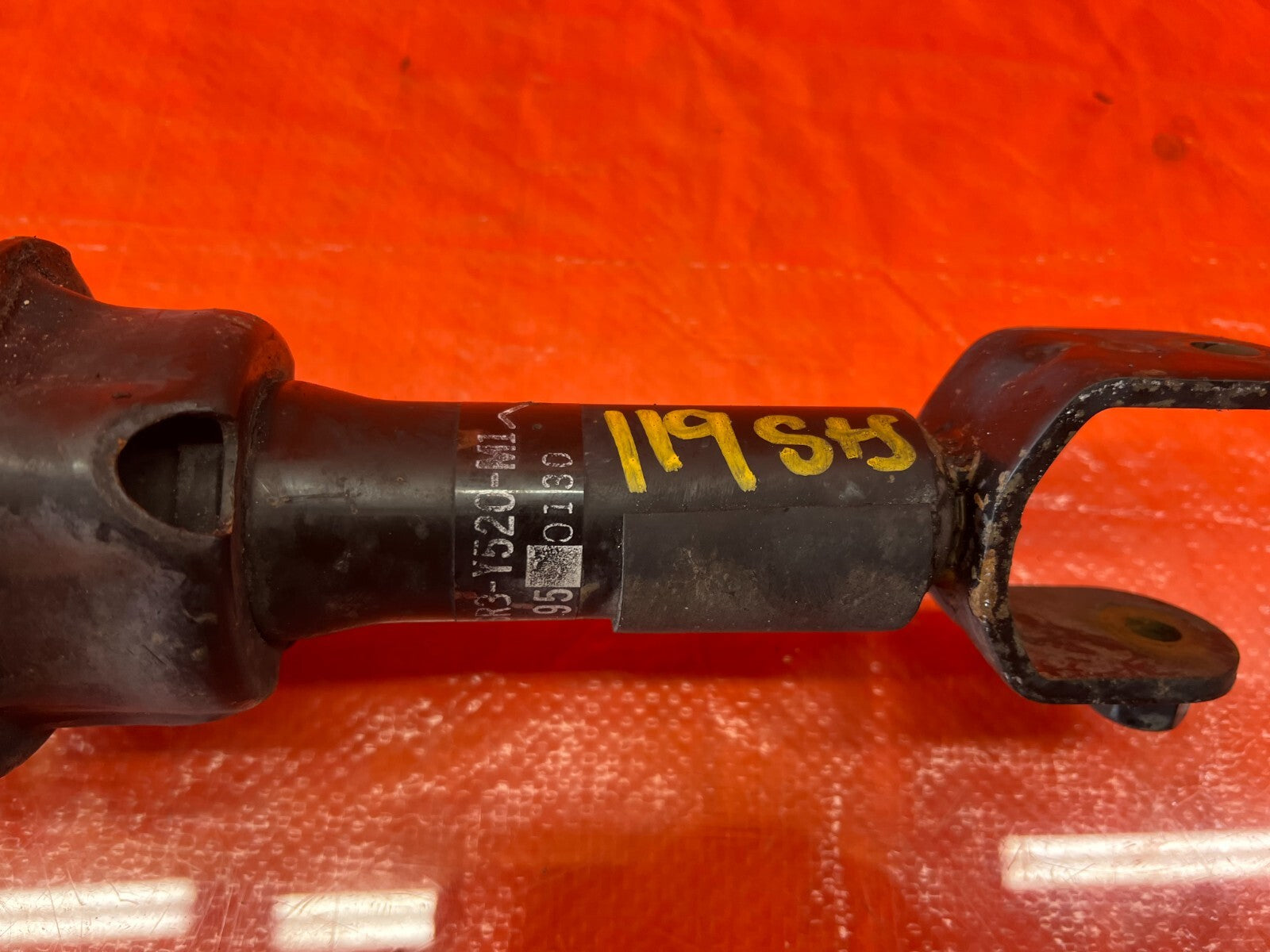 94 01 ACURA INTEGRA   SHOCK AND SPRING STRUT   LEFT OR RIGHT REAR   OEM #11911