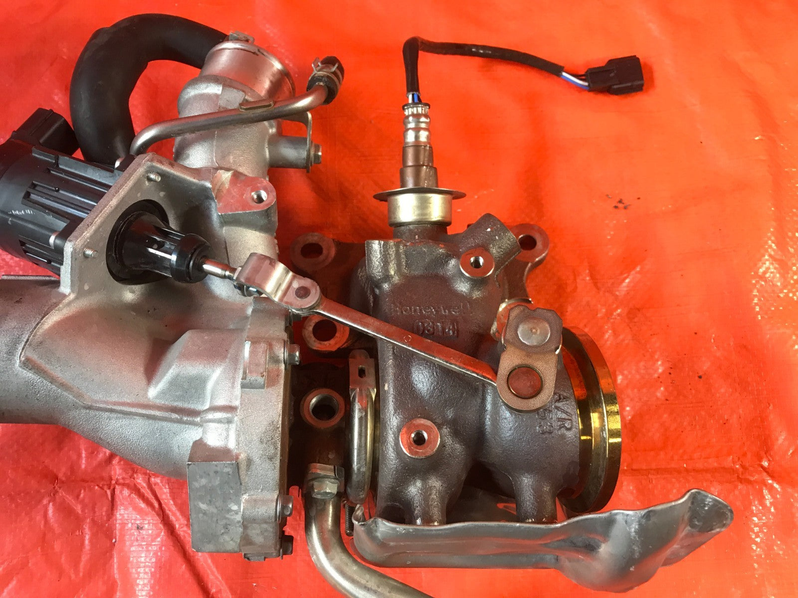 OEM 2017 17 INFINITI Q60 AWD 3.0L TT   VR30DDTT DRIVER LEFT TURBO ASSEMBLY L LH2