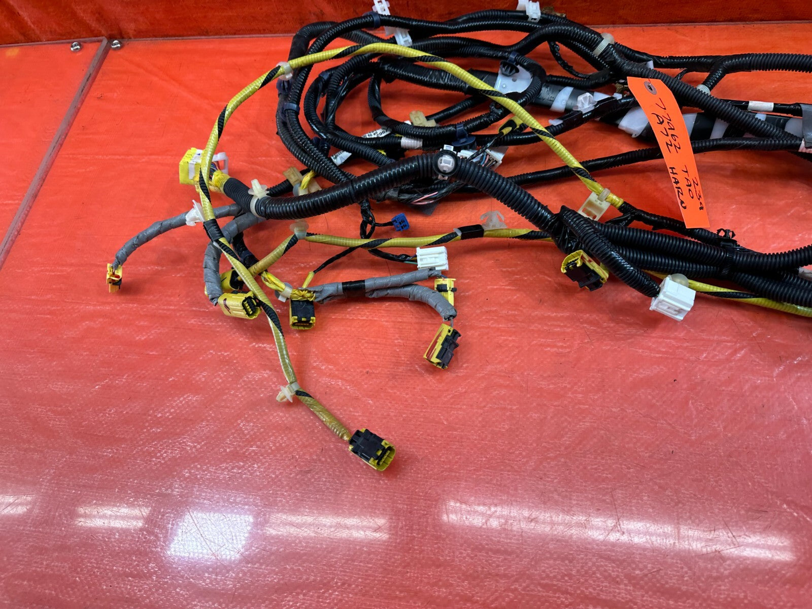 11 12 HONDA ACCORD SEDAN 2.4L SE   INTERIOR FLOOR HARNESS   PART # 77962 TA0 A724