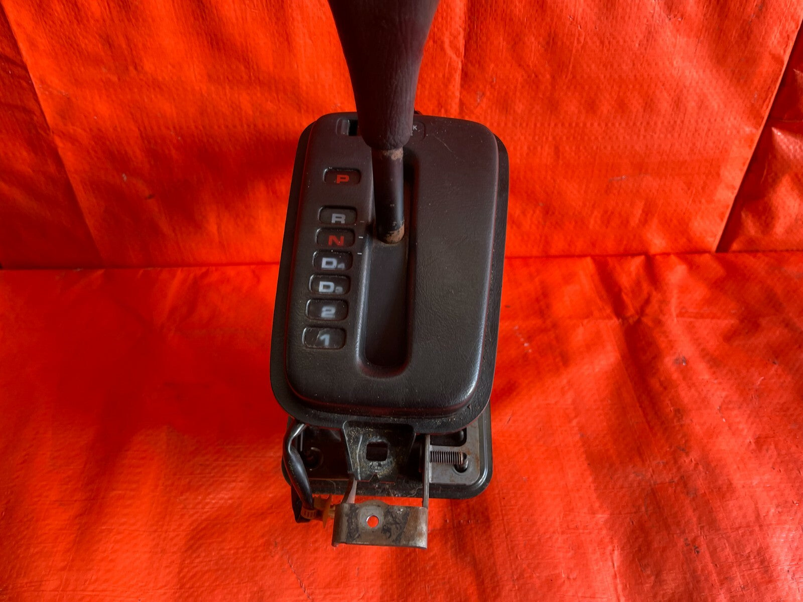 94 01 ACURA INTEGRA   AUTOMATIC TRANSMISSION   GEAR SHIFTER SELECTOR SELECT OEM3
