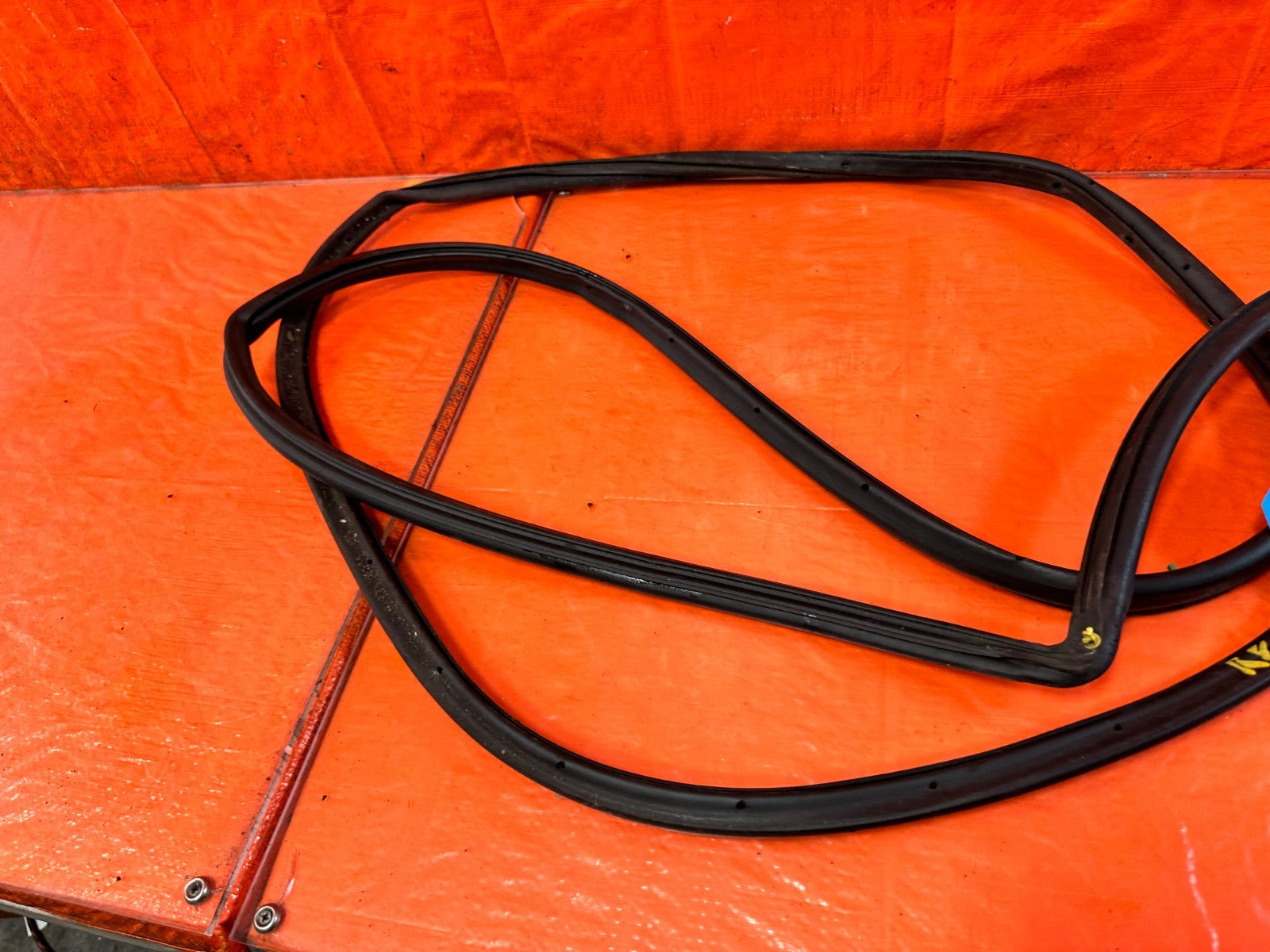 96 00 HONDA CIVIC COUPE   PASSENGER RIGHT WEATHER STRIP TRIM SEAL GASKET OEM 3195