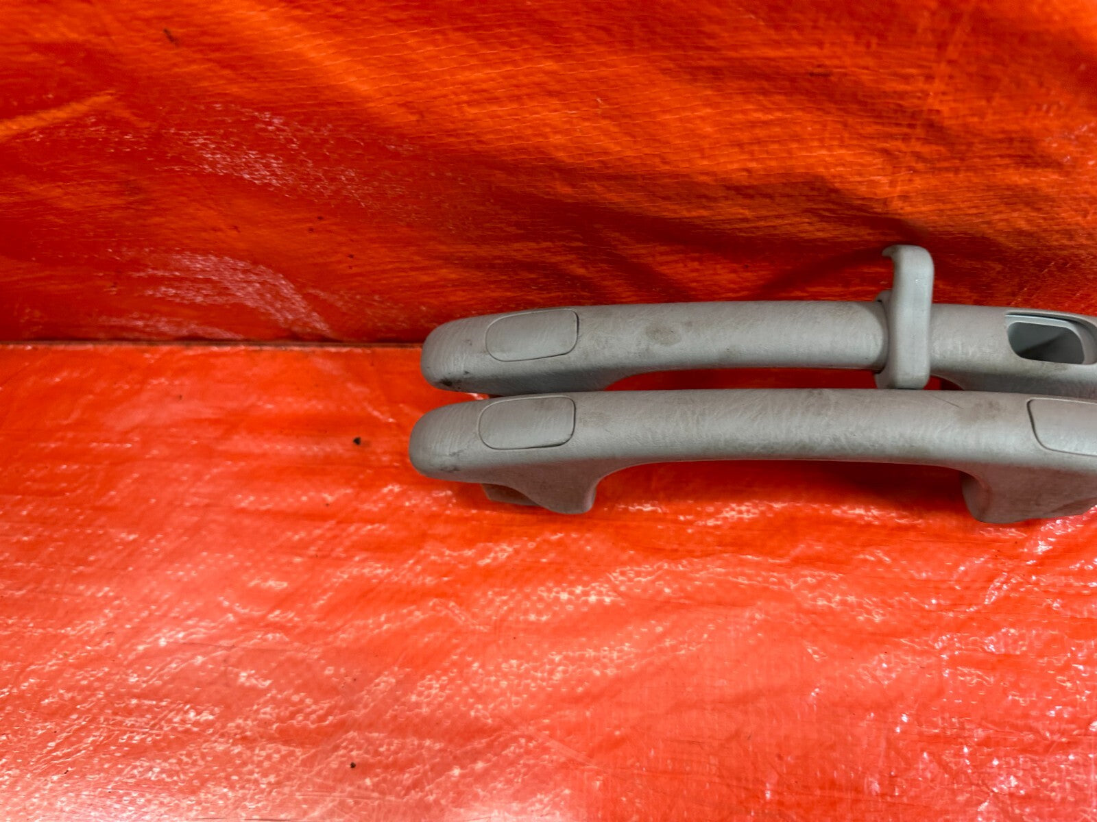 02 05 HONDA CIVIC SI EP3 HATCHBACK   INTERIOR GRAB HANDLE SET LEFT RIGHT OEM 2136