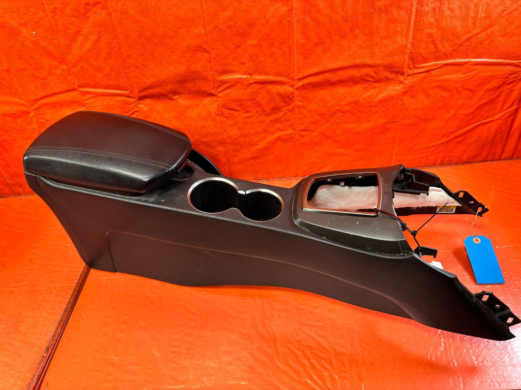 13 16 HYUNDAI GENESIS COUPE   ARM REST / CENTER CONSOLE STORAGE COMPARTMENT 3187