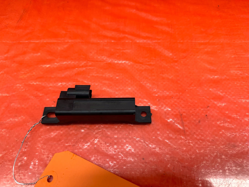14 18 INFINITI Q50   REAR BUMPER SENSOR   OEM FACTORY OE #2156