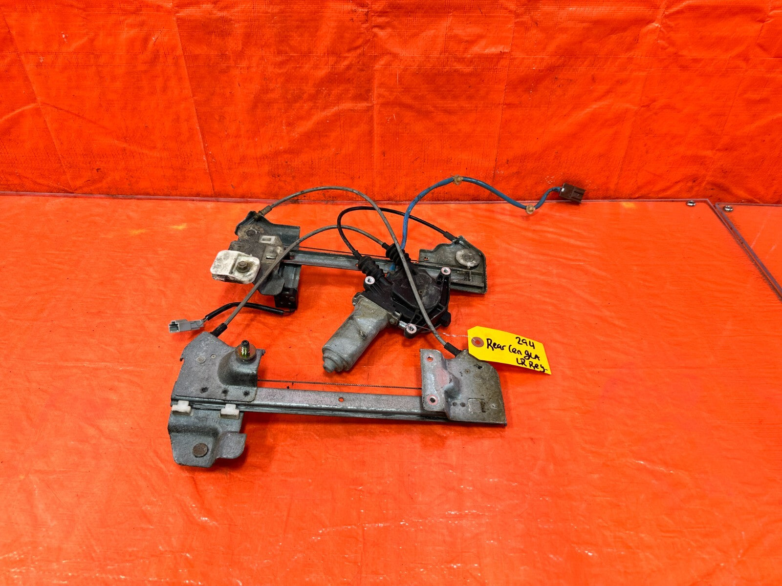 93 97 HONDA DEL SOL   REAR GLASS WINDSHIELD WINDOW REGULATOR W/ MOTOR   OEM #2941
