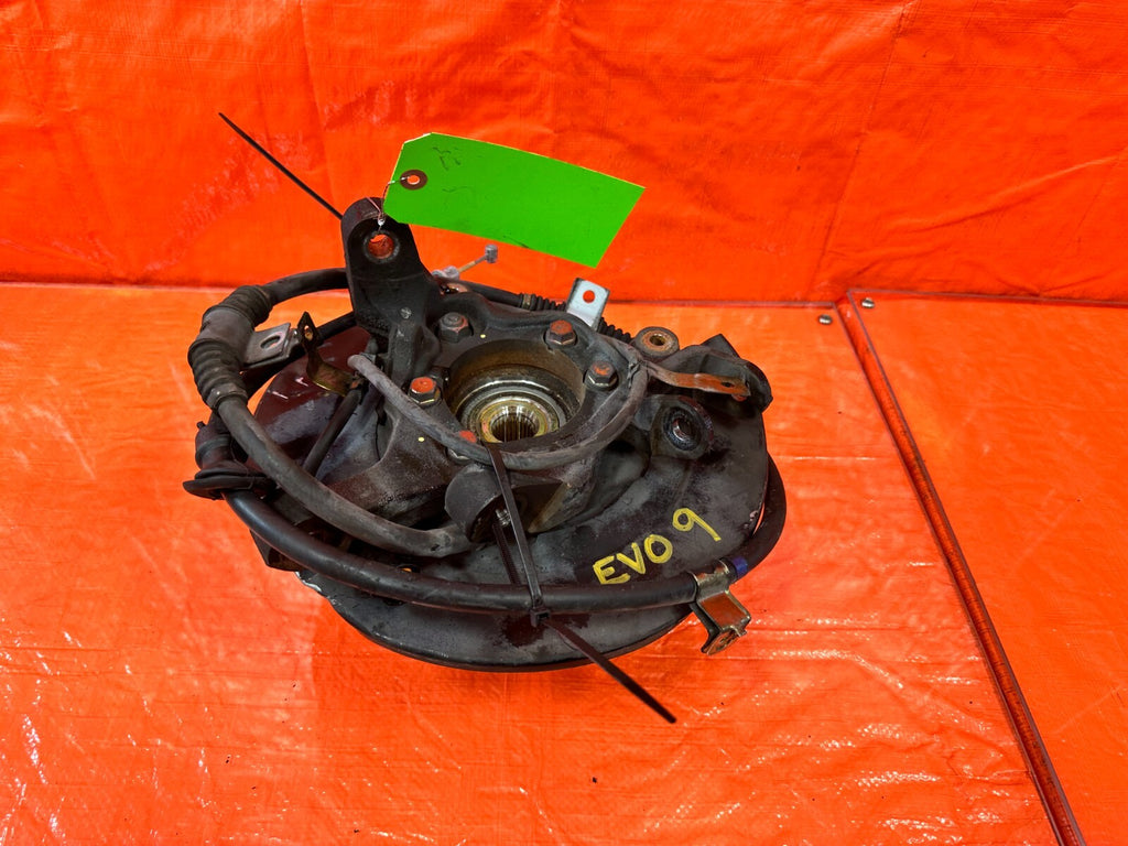 03 06 LANCER EVOLUTION VIII 8 EVO IX 9   RIGHT REAR  SPINDLE KNUCKLE HUB9