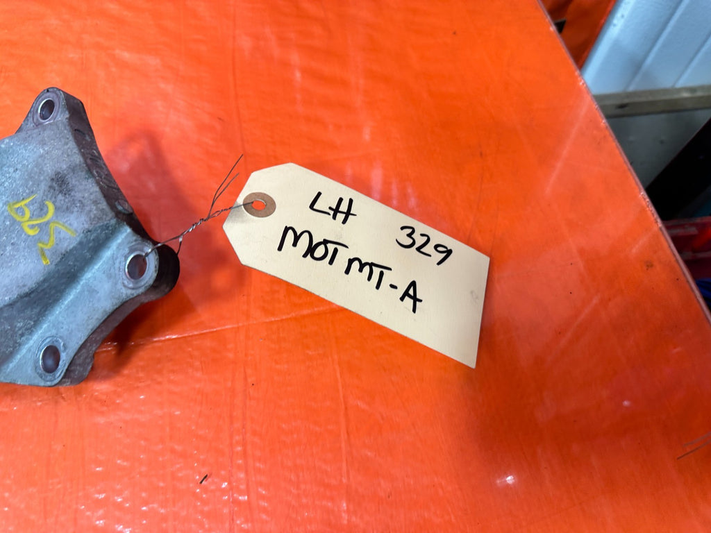 08-15 INFINITI G37 Q60 RWD ONLY DRIVER LEFT ALUMINUM ENGINE BRACKET & MOUNT 3291