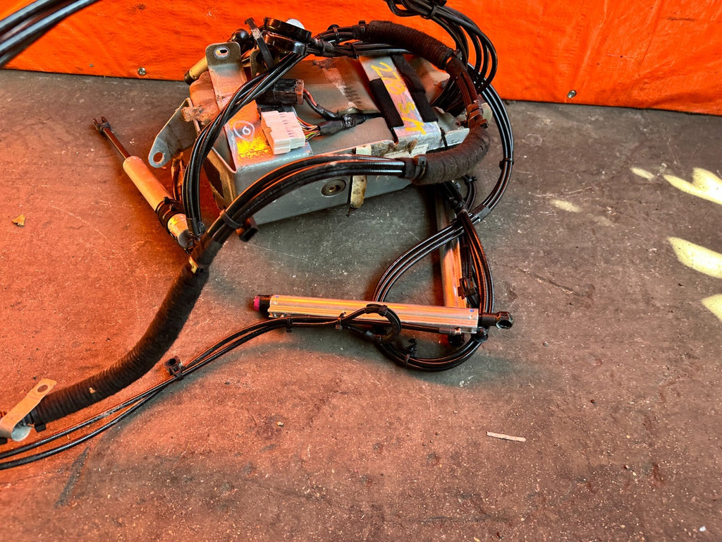 09 15 INFINITI G37 CONVERTIBLE TOP CONTROL MOTOR MODULE ACTUATOR WITH ALL LINES1