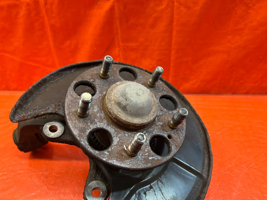 02 04 ACURA RSX   DRIVER LEFT REAR   SPINDLE KNUCKLE HUB   OEM FACTORY #1714