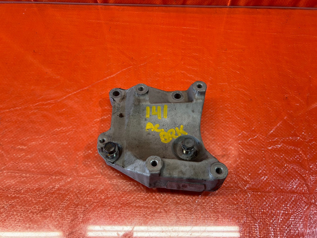 97 01 HONDA PRELUDE BASE & SH   H22A4 HVAC AC MOUNTING BRACKET OEM FACTORY 1410