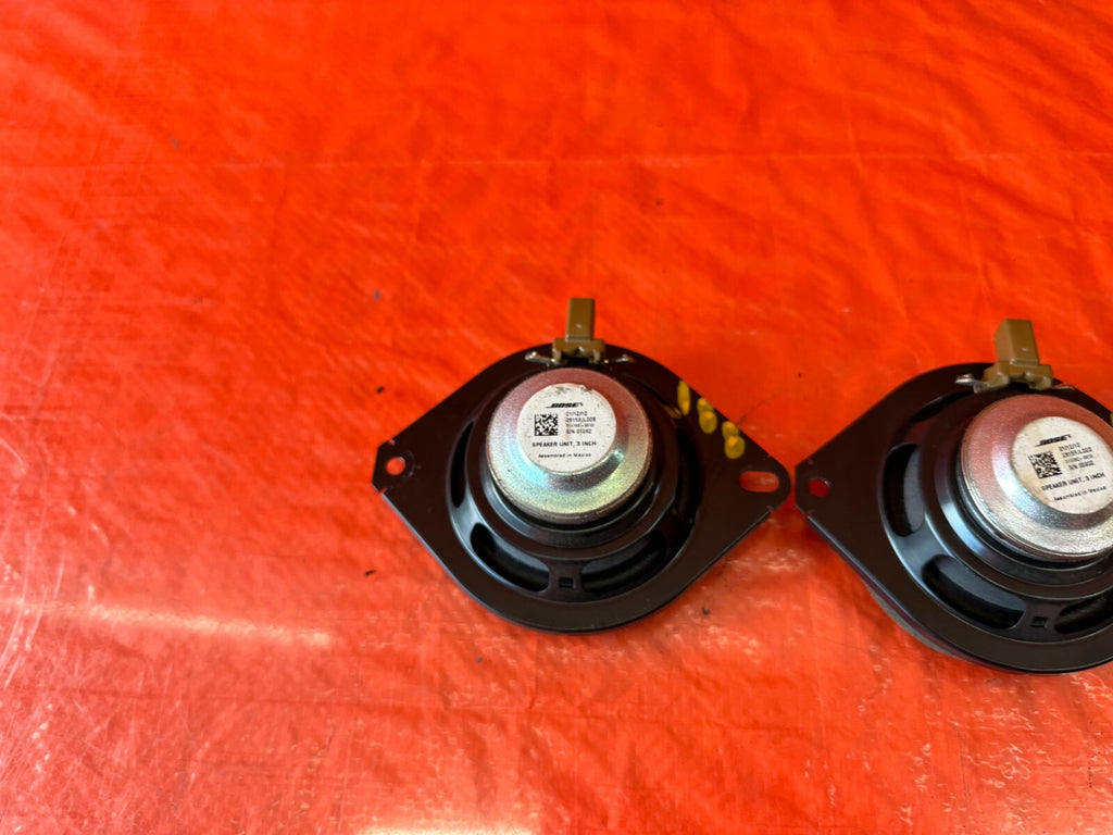 08 15 INFINITI G37 Q60 2D BOSE REAR QUARTER PANEL TRIM SPEAKERS LEFT & RIGHT 18813