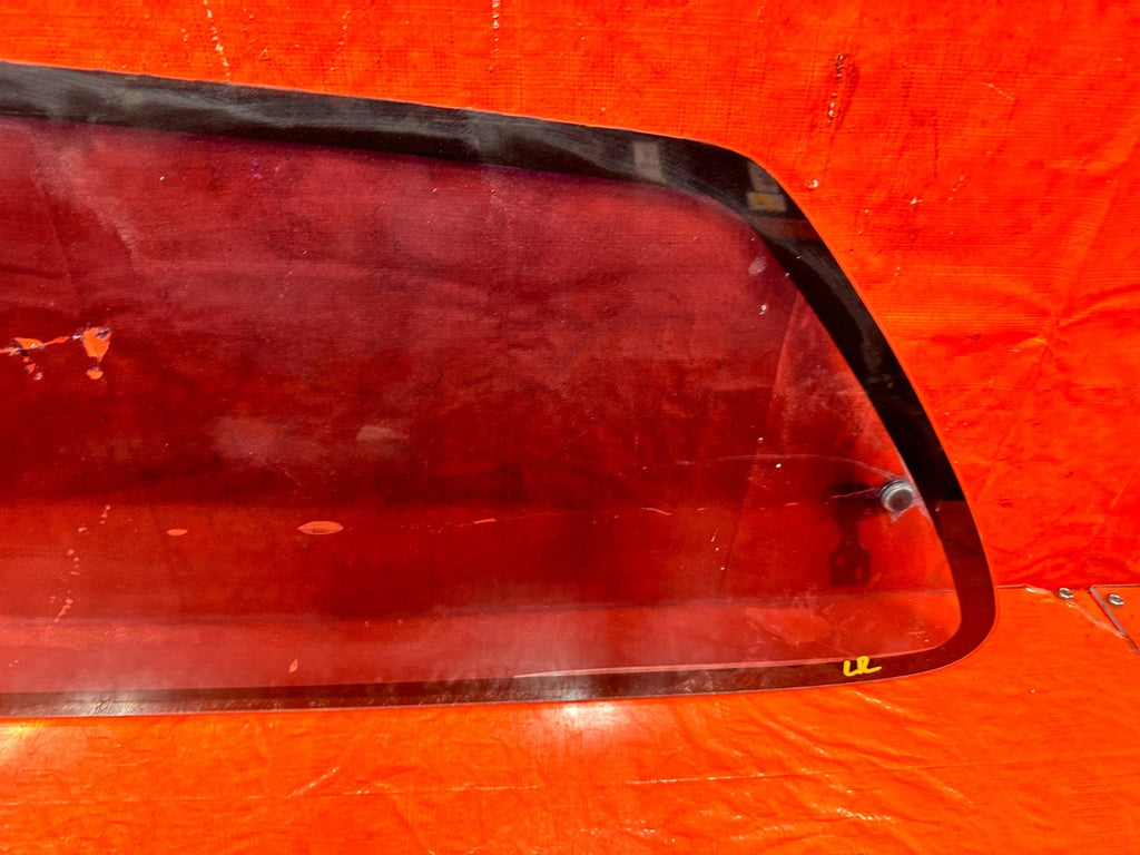 90 91 HONDA CIVIC HATCHBACK   DRIVER LEFT REAR 1/4 QUARTER GLASS WINDOW OEM 3258