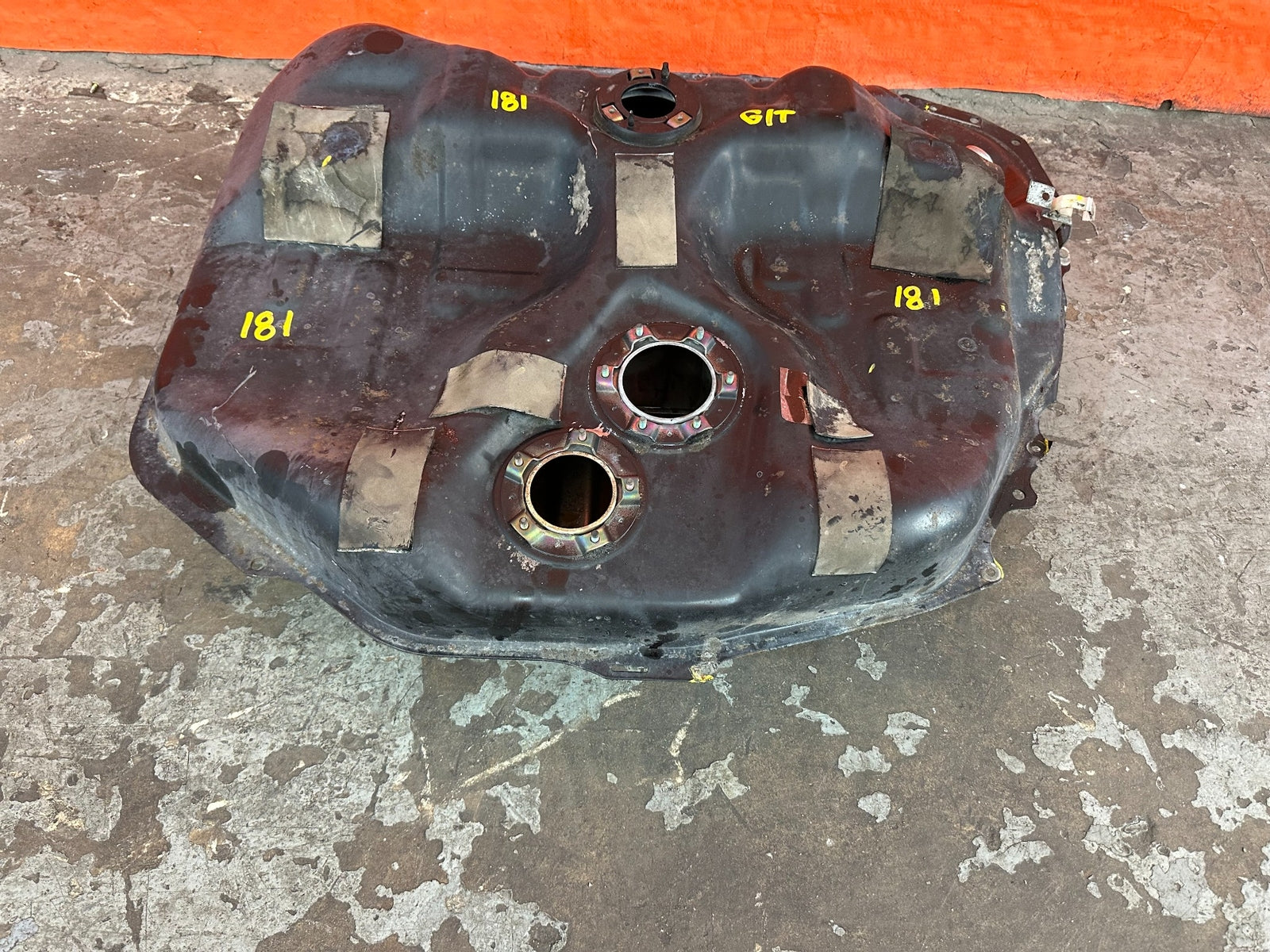99 00 HONDA CIVIC   COUPE & SEDAN   GASOLINE GAS FUEL TANK ASSEMBLY   OEM #1814