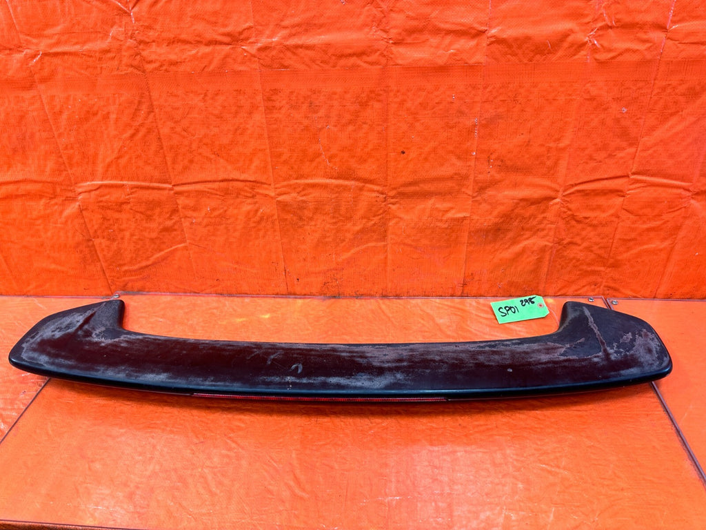 03 07 INFINITI G35 COUPE   REAR WING SPOILER DECK LID TRIM   OEM FACTORY #2980