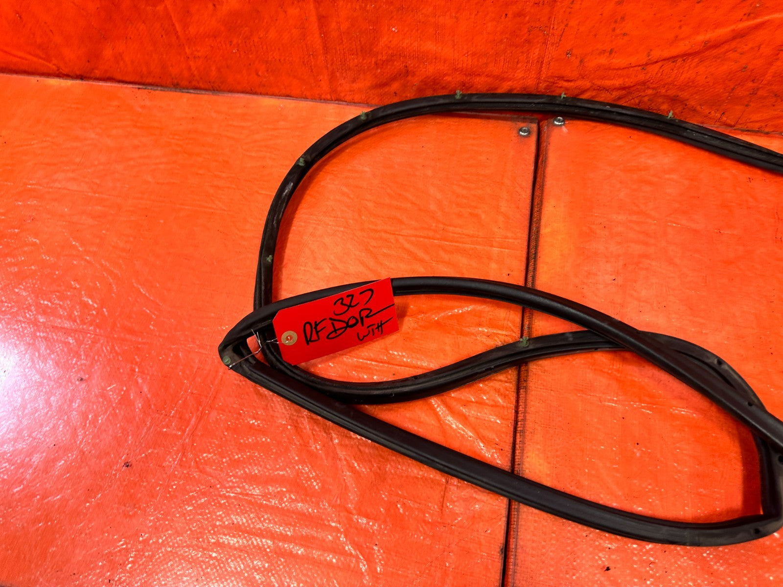 92 95 HONDA CIVIC   2D COUPE   RIGHT FRONT   DOOR WEATHER STRIP   OEM #3279