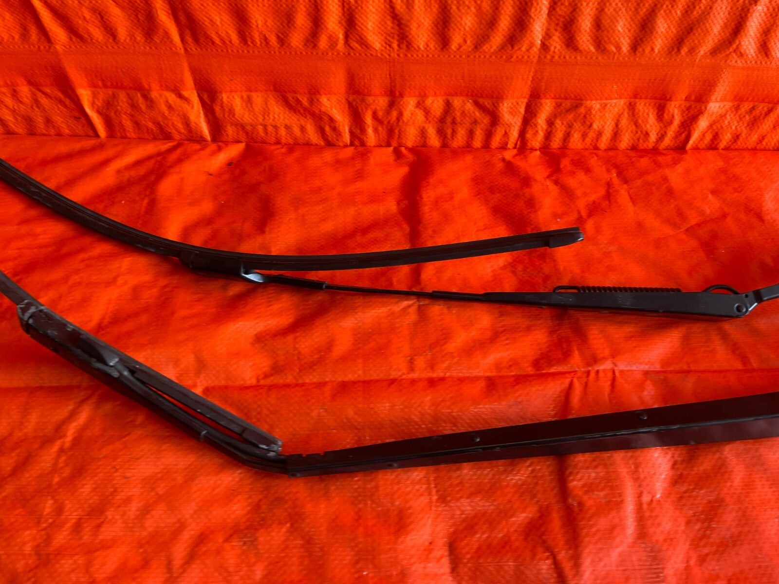 18 21 SUBARU CROSSTREK   WINDSHIELD WIPER ARMS WIPER ARM SET LEFT RIGHT OEM #725