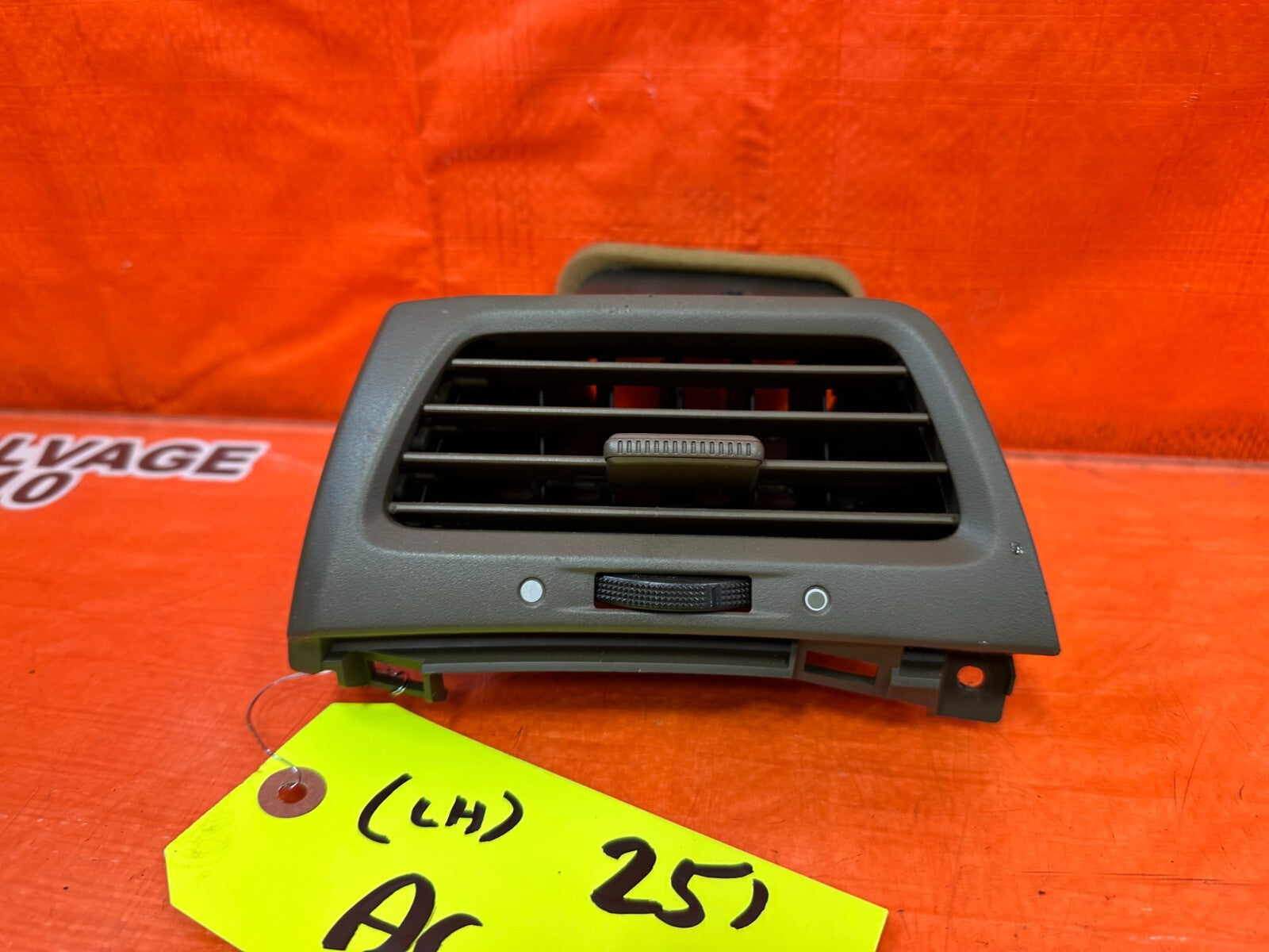 08 12 HONDA ACCORD   DRIVER LEFT AC AIR CONDITIONING VENT R RH   OEM #2514