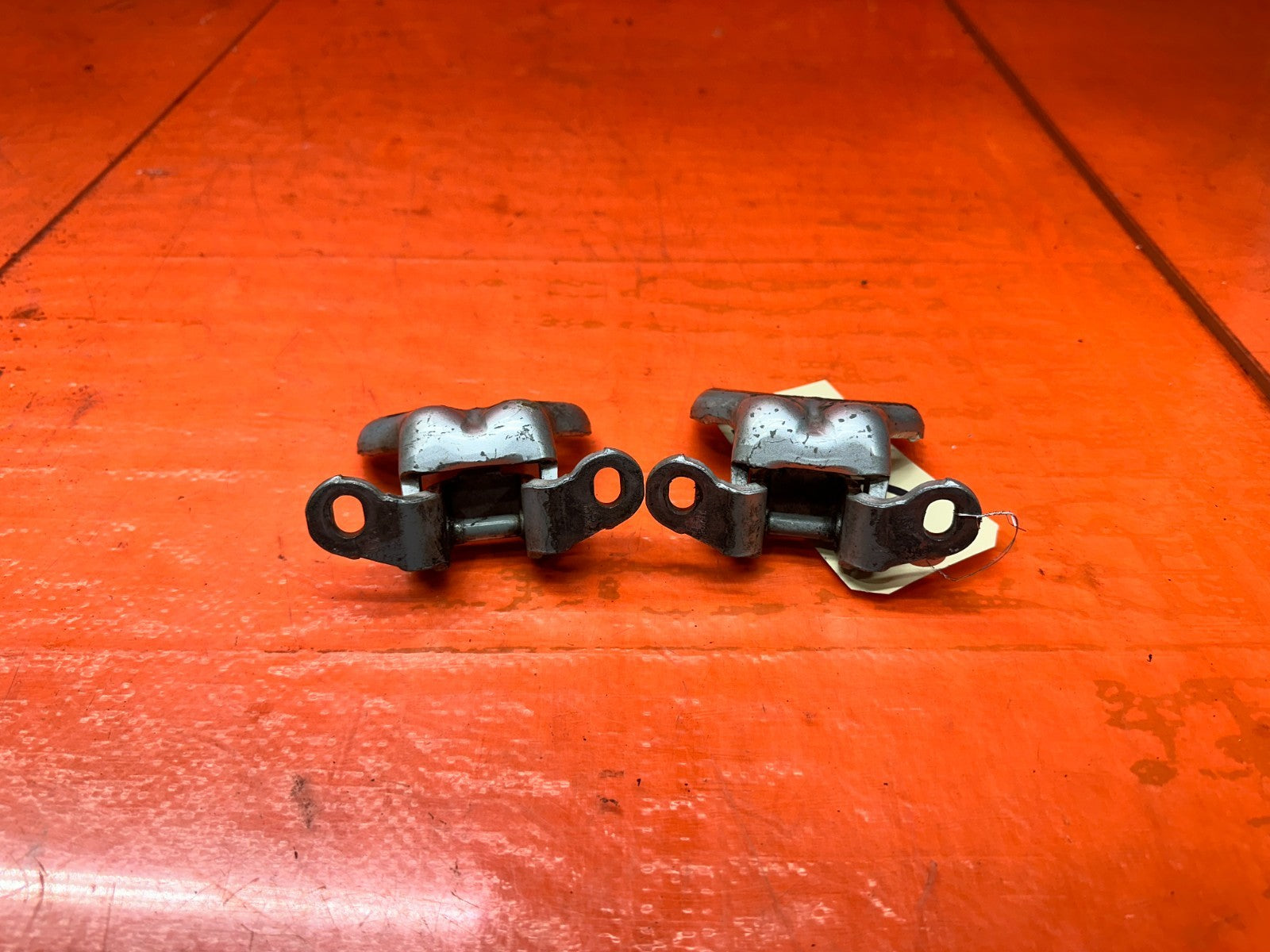 96 00 HONDA CIVIC 4D RIGHT PASSENGER REAR DOOR HINGES PAIR OEM #1956