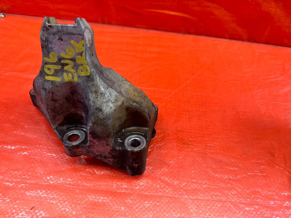 04 08 ACURA TSX   FRONT ALUMINUM ENGINE MOUNTING BRACKET   OEM #1964