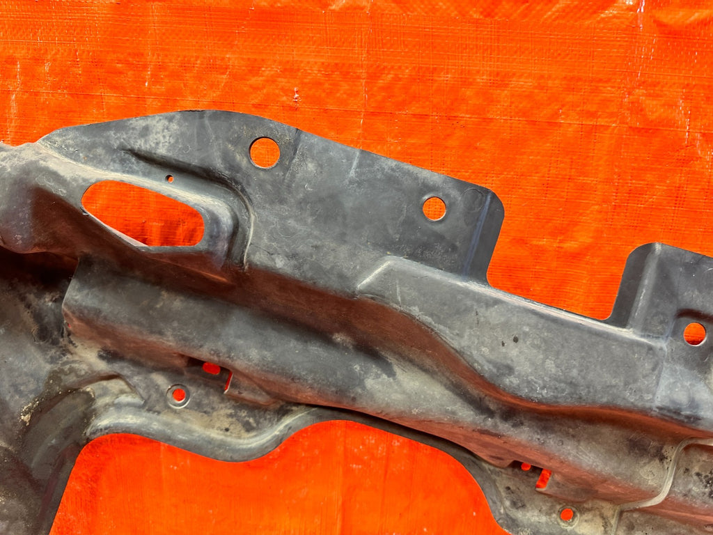 97-01 HONDA CR-V CRV - CENTER UNDER BODY ENGINE SPLASH SHIELD - OEM #30110