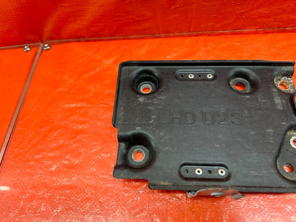 14 20 INFINITI Q50 / 17 20 Q60   BATTERY TRAY   64866 4GF0A   OEM #1855
