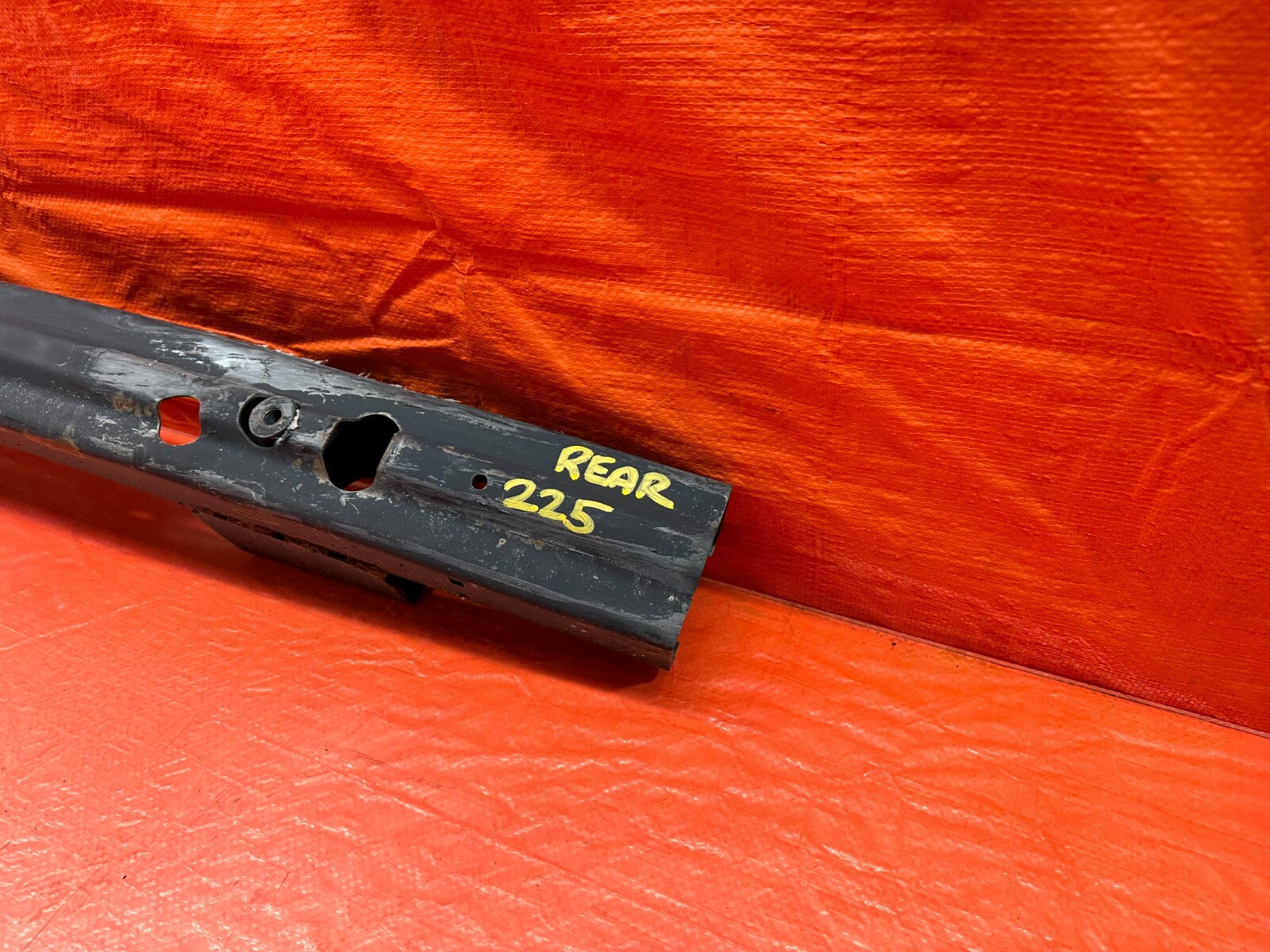 04 09 HONDA S2000 REAR CRASH BEAM REINFORCEMENT RE BAR W ENERGY ABSORBER OEM 2251
