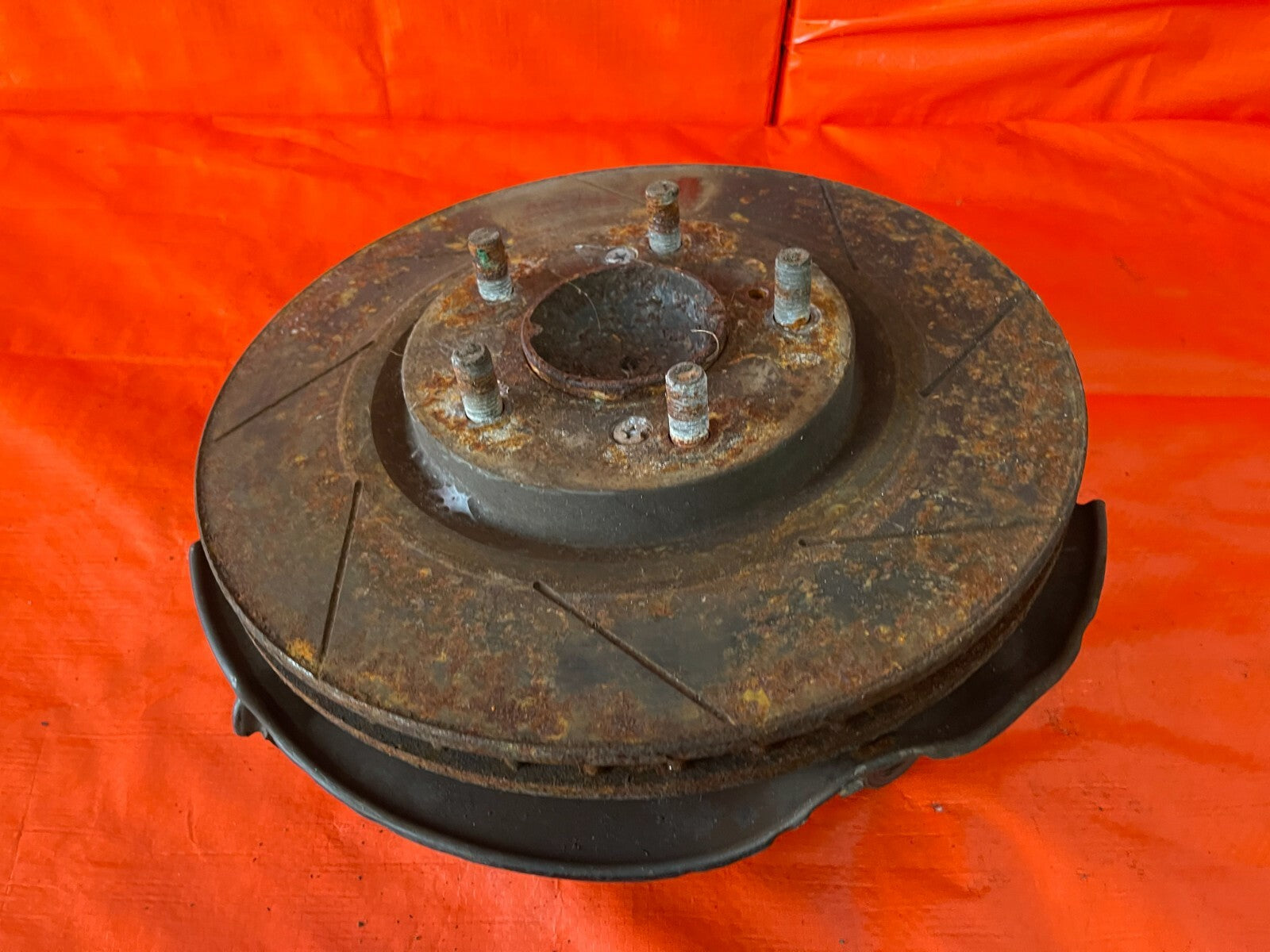 00 09 HONDA S2000 AP1 AP2   PASSENGER RIGHT FRONT SPINDLE KNUCKLE HUB   OEM OE2