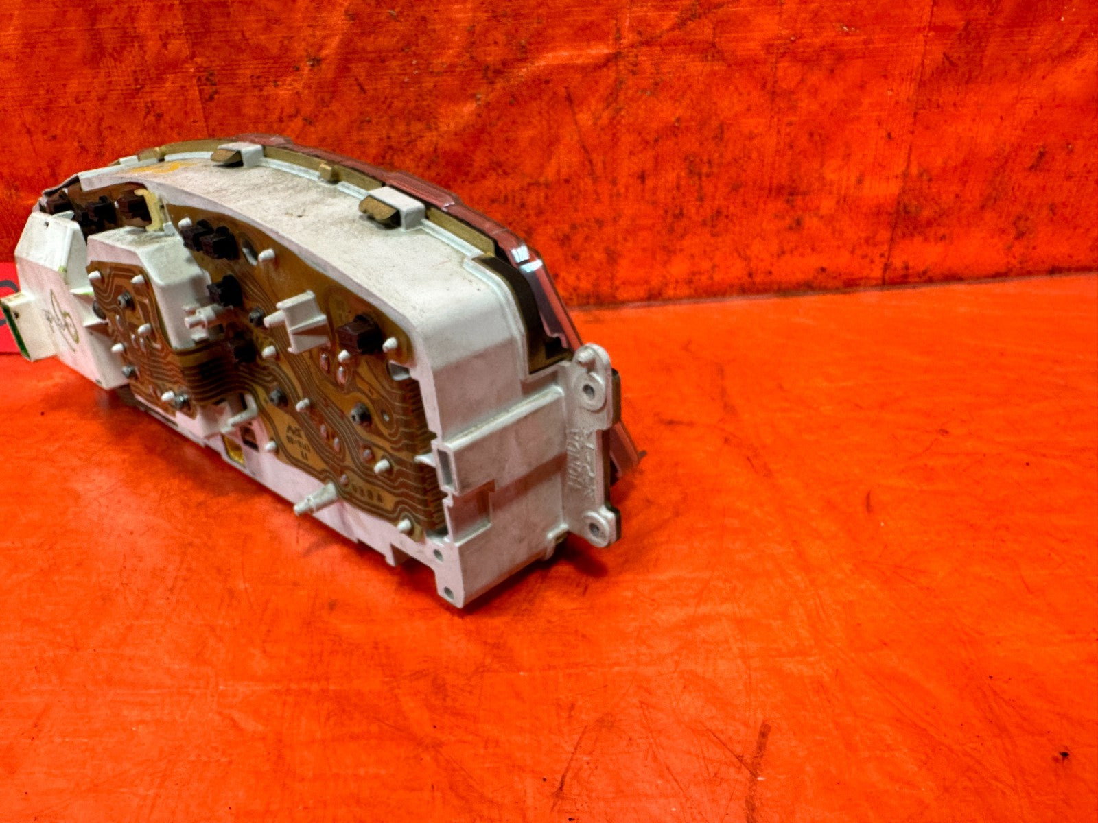92 95 HONDA CIVIC   D16Z6   SOHC VTEC   5 SPEED MANUAL GAUGE CLUSTER OEM 32610