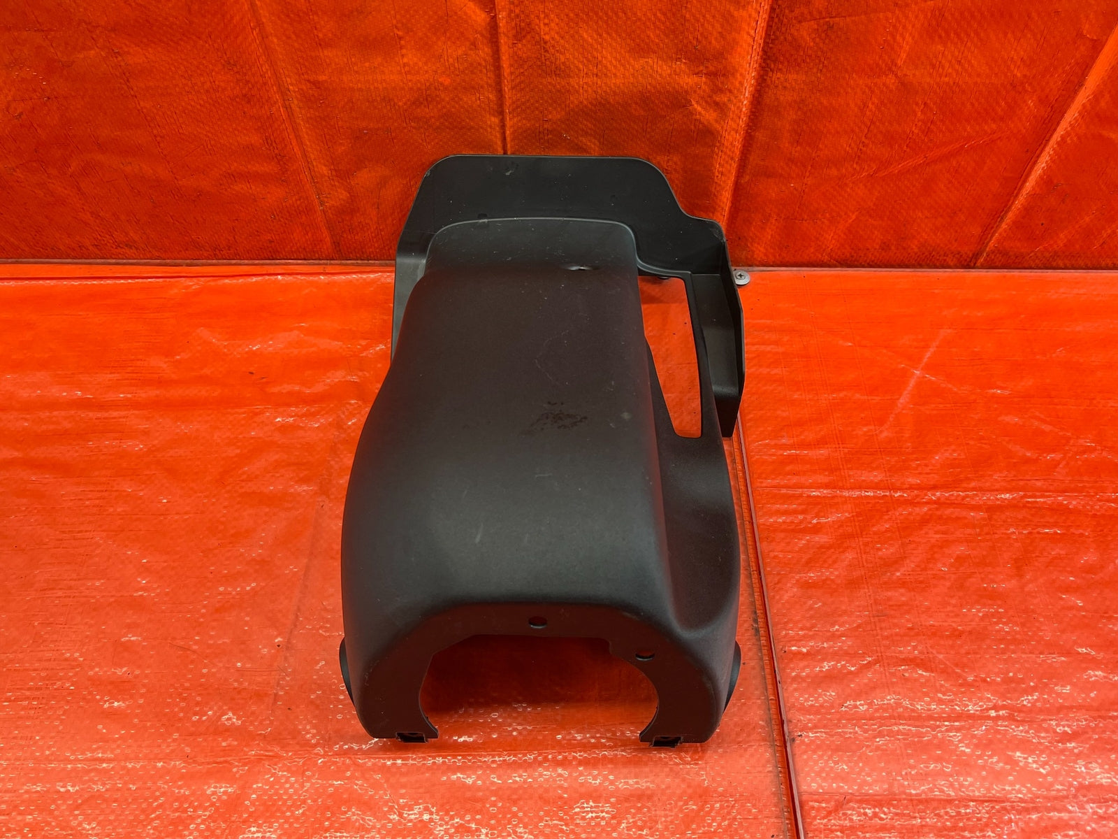 18 21 HONDA ACCORD KEY IGNITION STEERING COLUMN COVER TOP BOTTOMW/ BEZEL OEM 18410