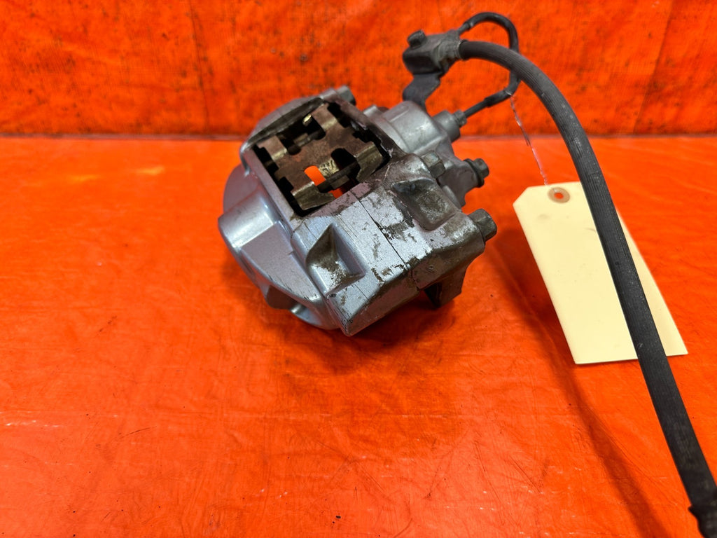 08 15 G37 Q60 14 23 Q50 SPORT   AKEBONO   PASSENGER RIGHT REAR CALIPER OEM 3285