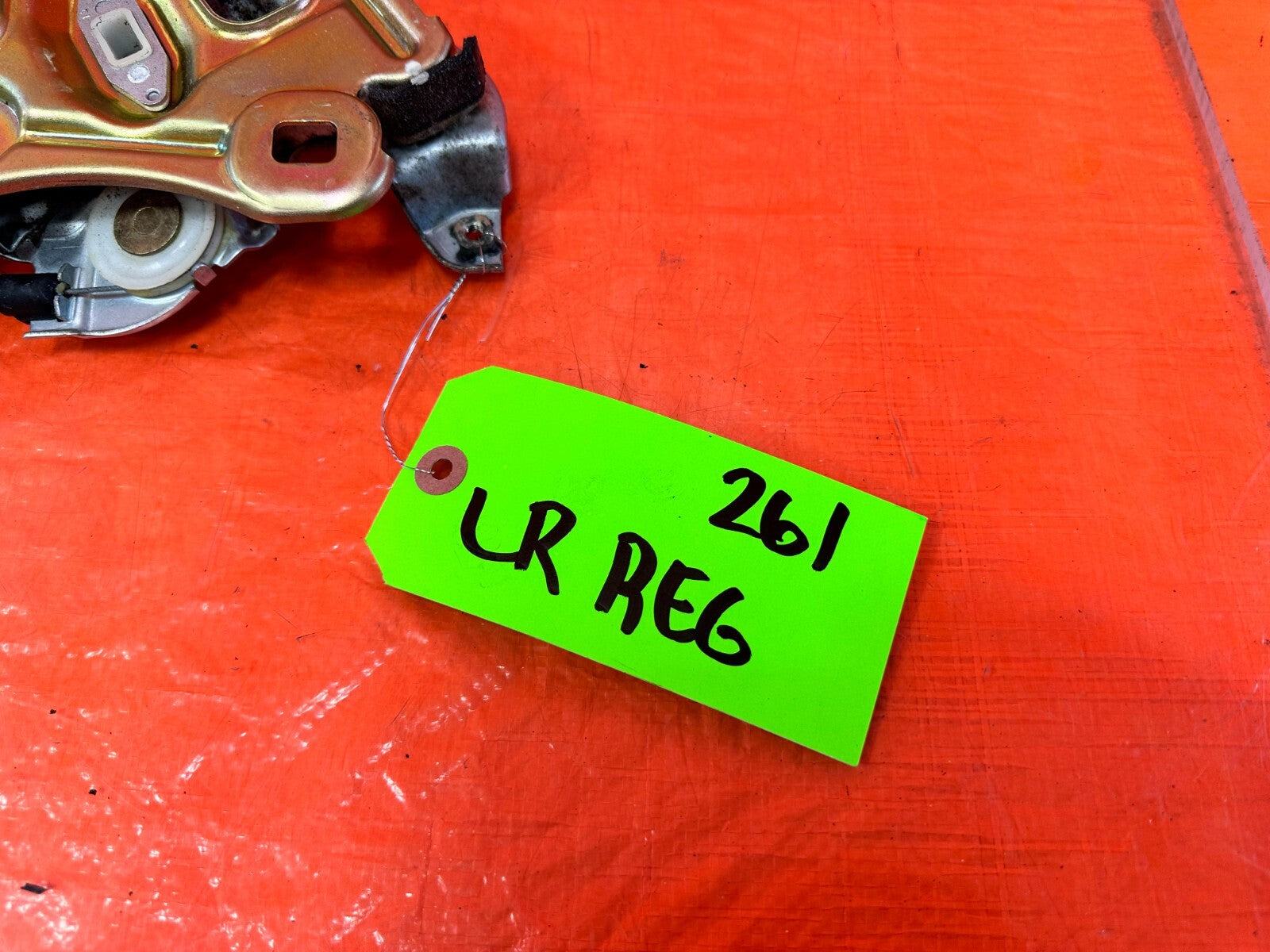 02 05 LEXUS SC430   DRIVER LEFT REAR WINDOW REGULATOR   OEM FACTORY #2614