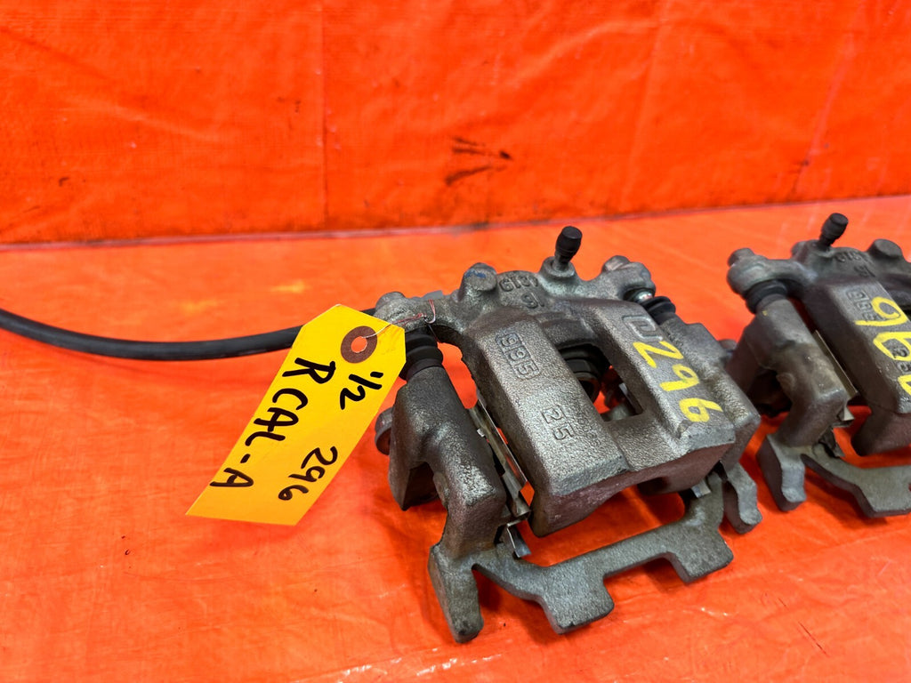 2020 20 INFINITI Q50   LEFT AND RIGHT REAR BRAKE CALIPERS   OEM FACTORY #2965