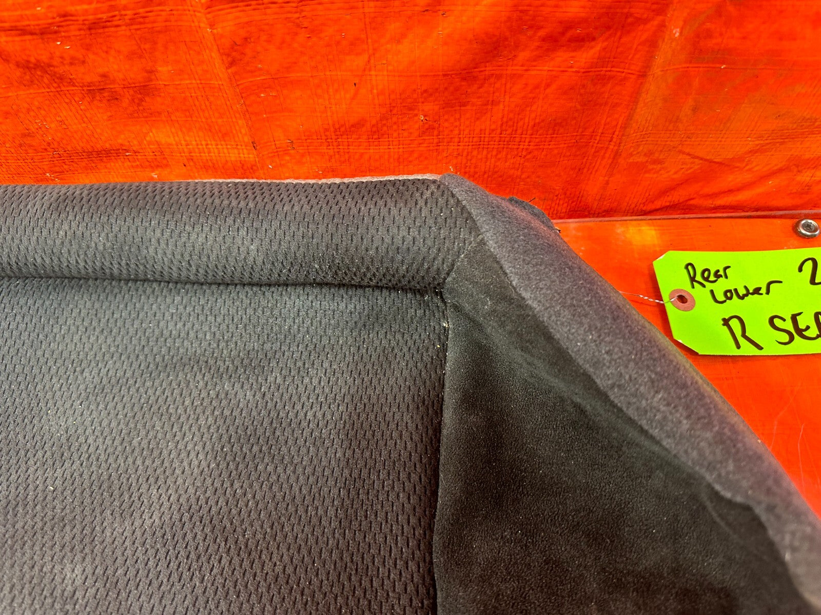 07 08 HONDA CIVIC SI SEDAN    REAR LOWERR SEAT SKIN COVER FABRIC CLOTH   2823