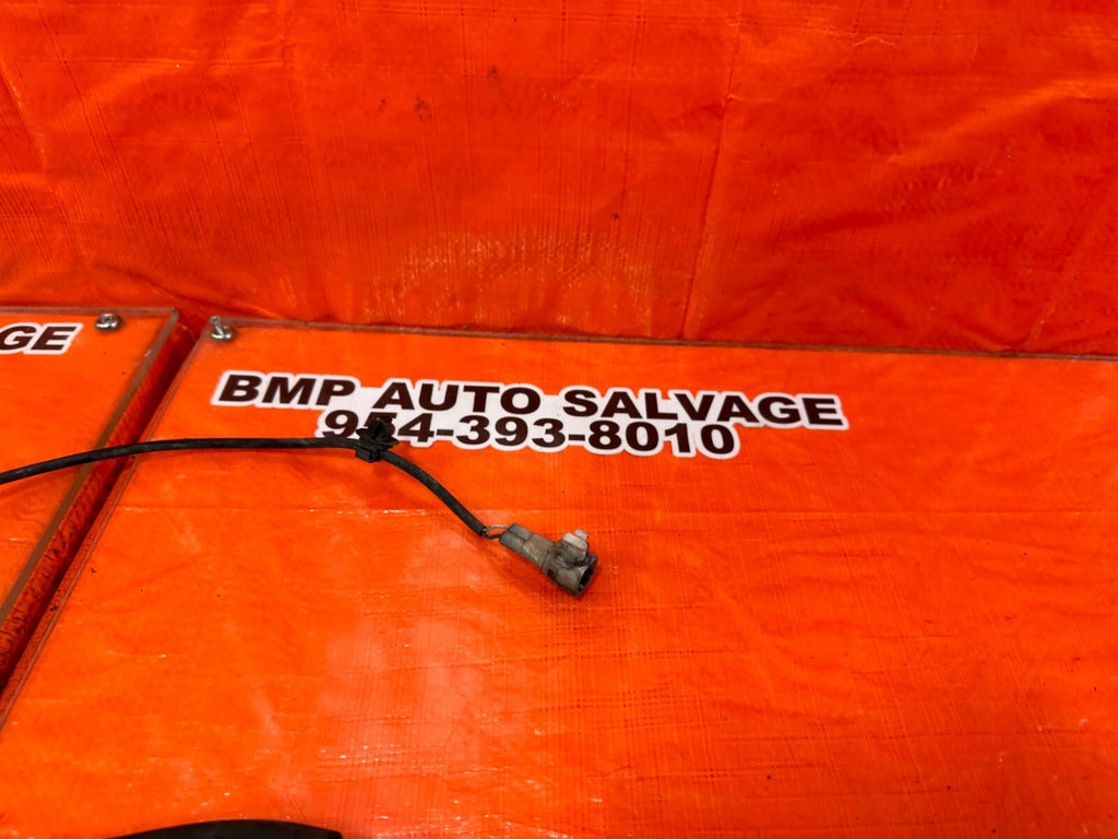 00 05 TOYOTA CELICA GT S   ABS SPEED SENSOR WIRE HARNESS RIGHT FRONT   OEM #2504