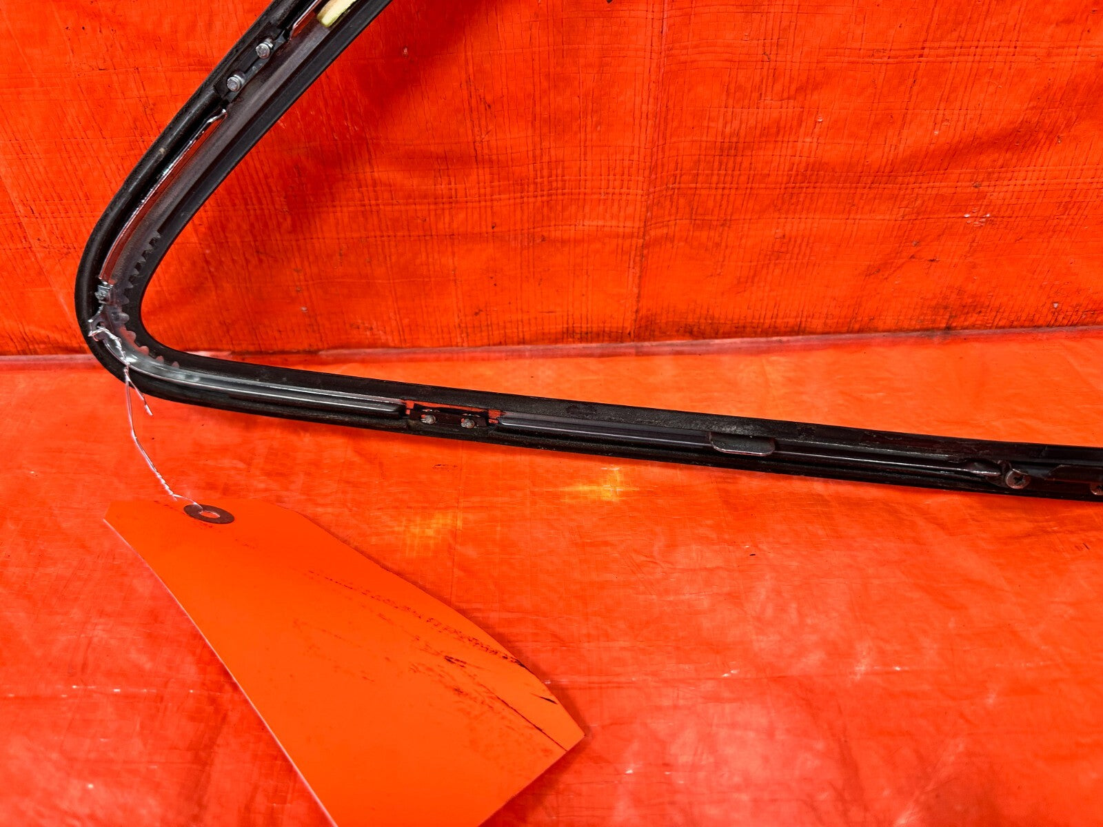 92 00 LEXUS SC300   DRIVER LEFT REAR QUARTER GLASS TRIM   OEM FACTORY #27614