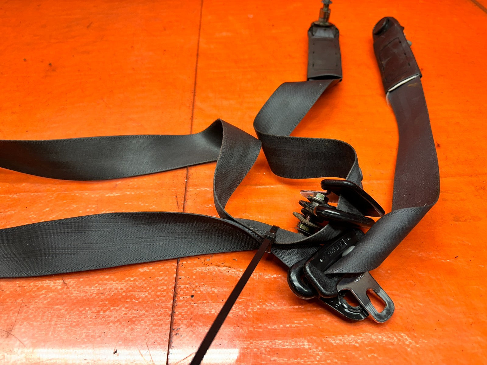 94 01 ACURA INTEGRA 2D FRONT LEFT RIGHT SEAT BELT RETRACTOR OEM #3316