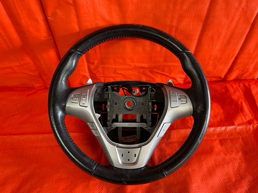 10 12 HYUNDAI GENESIS 2D COUPE   STEERING WHEEL   BLACK LEATHER SILVER FACE OEM0
