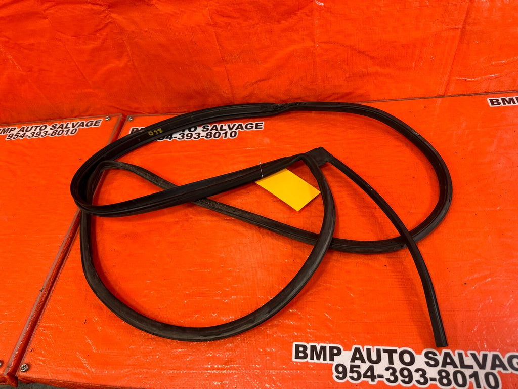 06 11 CIVIC 4D SEDAN DRIVER LEFT REAR DOOR WEATHER STRIP TRIM SEAL GASKET #2607