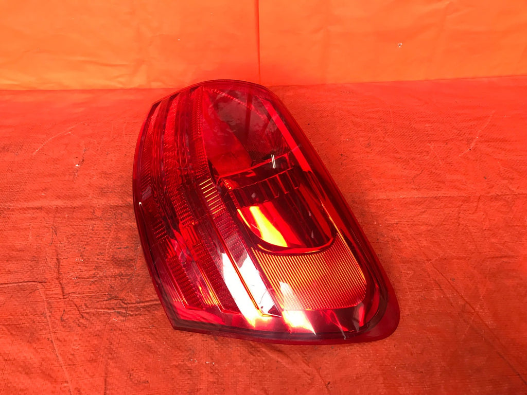 OEM 2008 2009 2010 2011 2012 NISSAN ROGUE PASSENGER RIGHT  OUTER TAIL LIGHT LAMP6