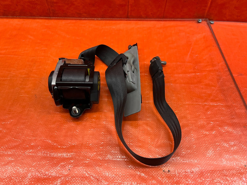 04 05 ACURA TSX   PASSENGER RIGHT FRONT   SEAT SAFETY BELT   OEM FACTORY #1560
