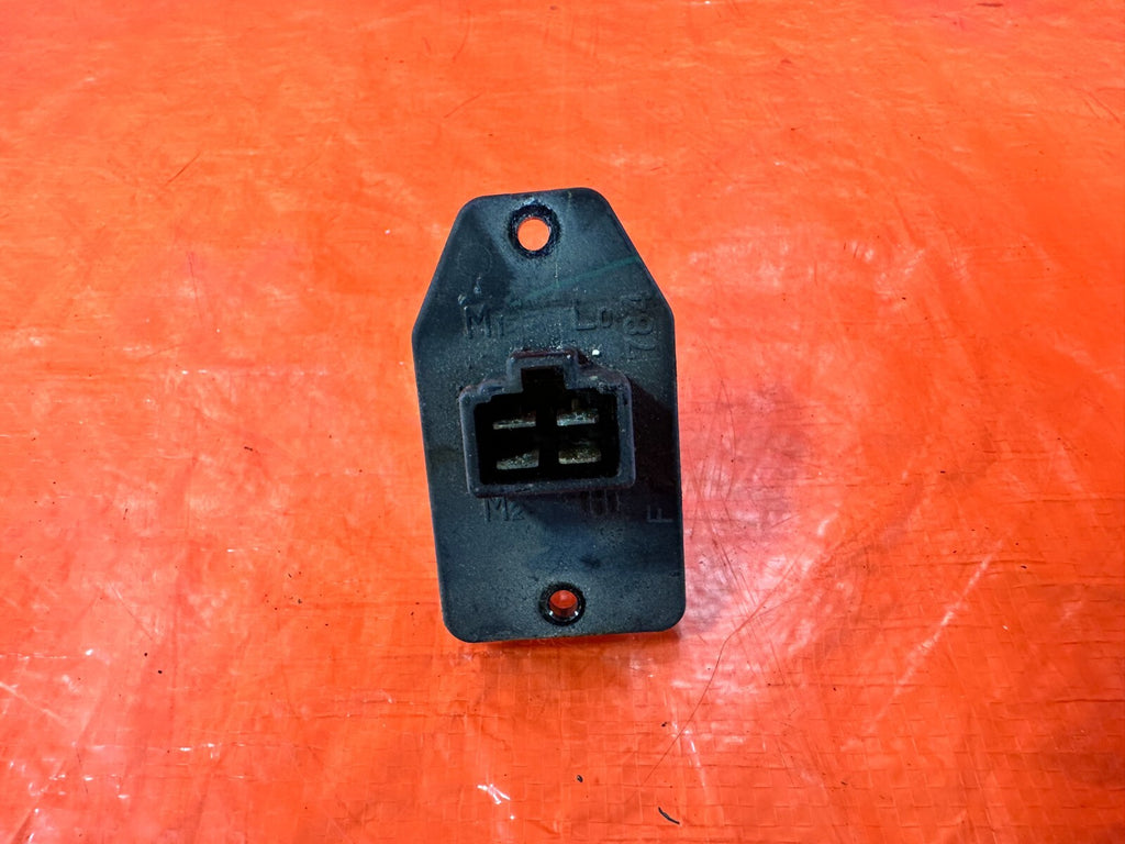 94 01 ACURA INTEGRA   BLOWER MOTOR RESISTOR   OEM #2745