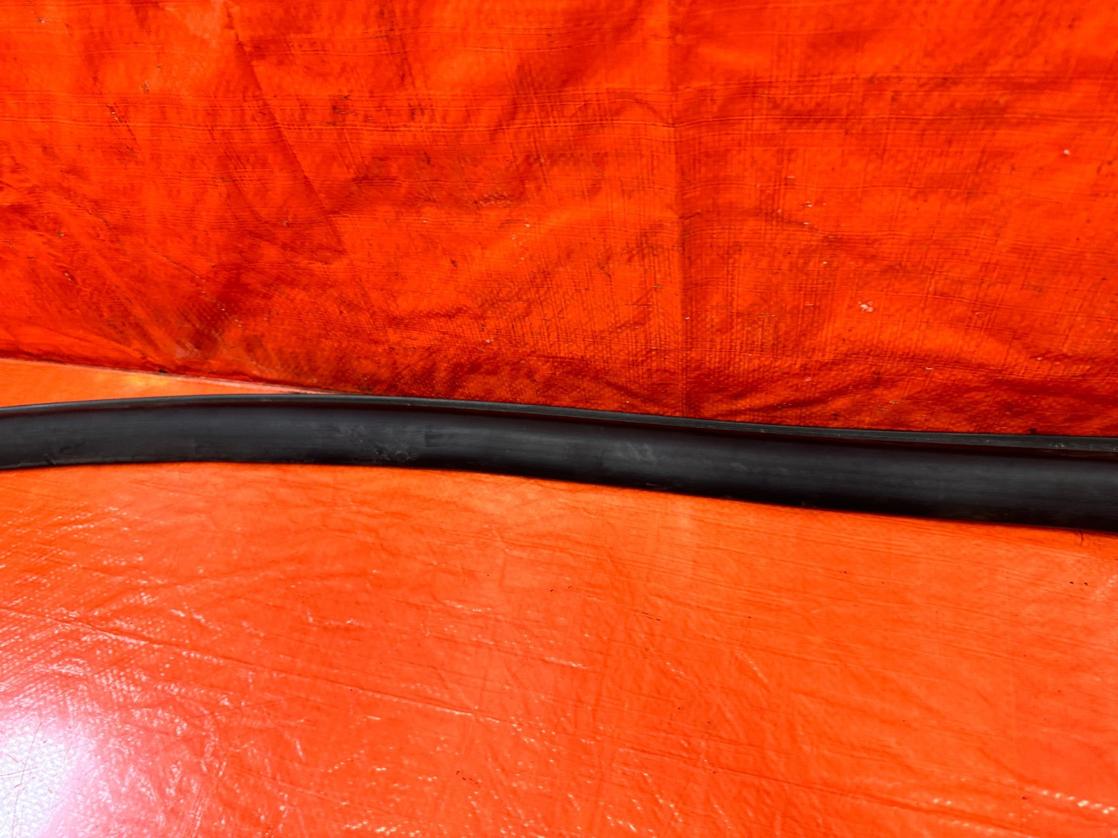 13 16 HYUNDAI GENESIS COUPE   DRIVER LEFT FRONT   UPPER WEATHER STRIP   OEM 3269