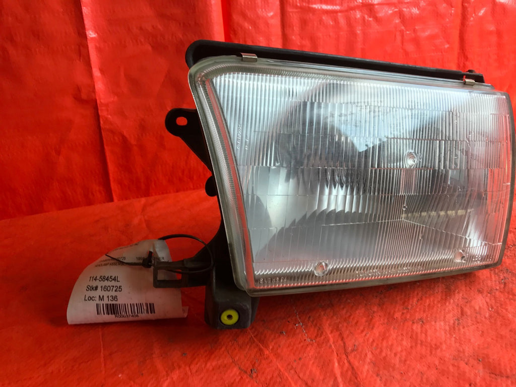 OEM 1998 98 TOYOTA 4RUNNER 4 RUNNER DRIVER LEFT HEADLIGHT HEADLAMP L LH3