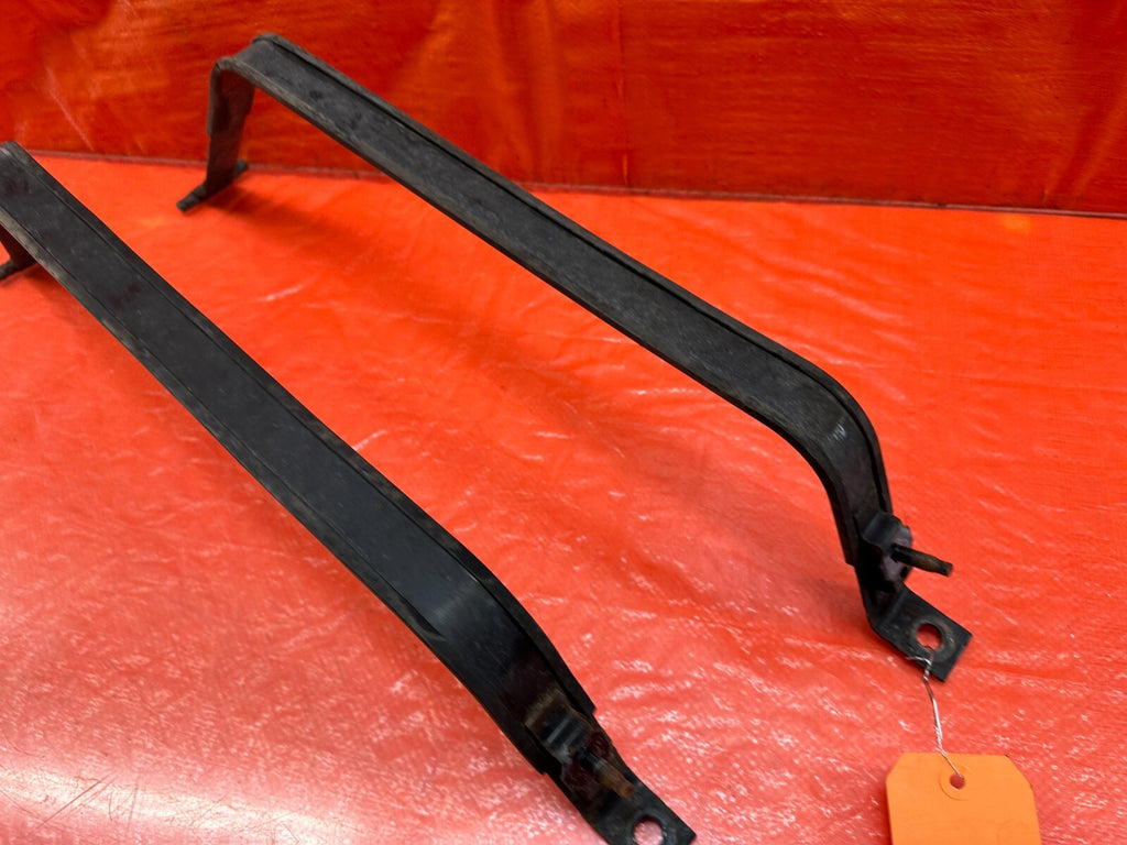 08 15 LANCER EVOLUTION X EVO 10 GAS GASOLINE FUEL TANK MOUNTING STRAPS BANDS 2176
