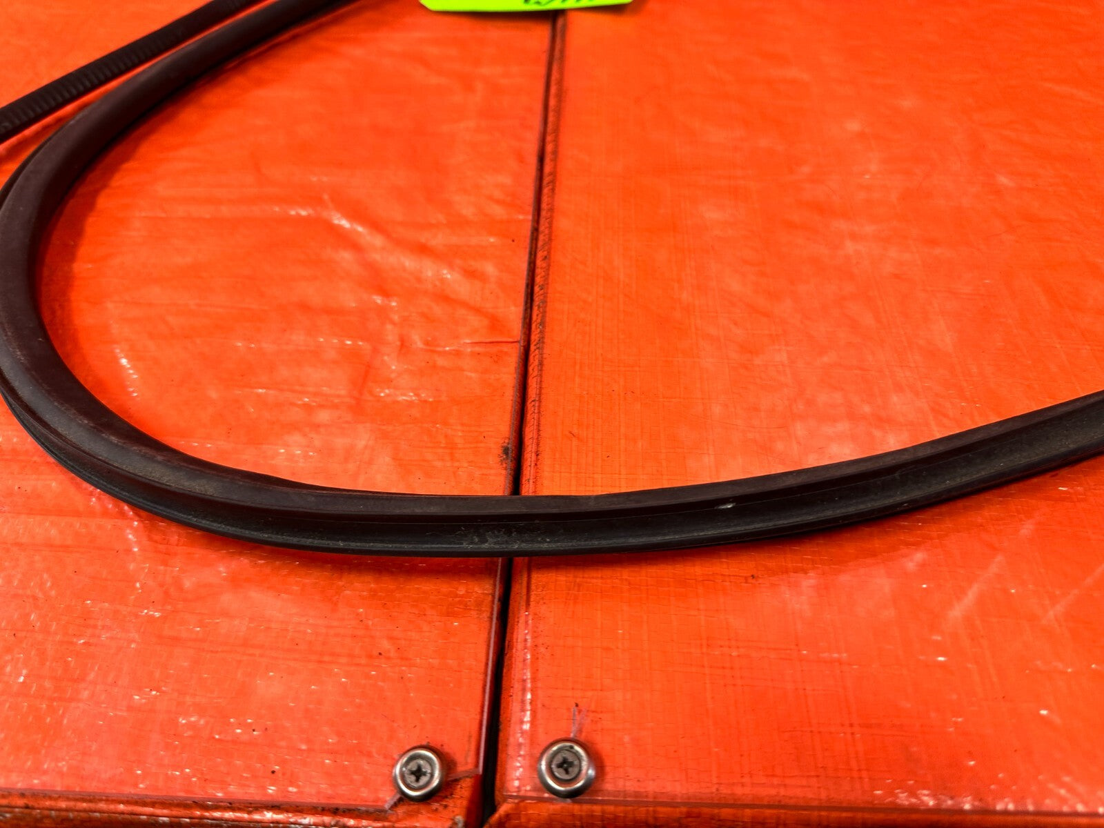 09 14 ACURA TSX   DRIVER LEFT REAR DOOR   WEATHER STRIP TRIM SEAL GASKET OEM 27913